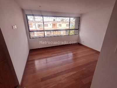 Casa de 4 alcobas en arriendo en Modelia, Bogotá, 350 m² · foto 6 de 20