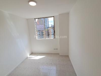 Apartamento de 3 alcobas en arriendo en La Florida, Medellín, 86 m² · foto 11 de 17