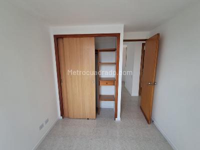 Apartamento de 3 alcobas en arriendo en La Florida, Medellín, 86 m² · foto 12 de 17