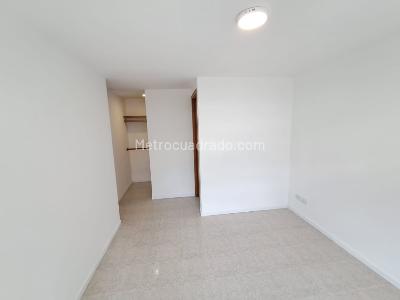 Apartamento de 3 alcobas en arriendo en La Florida, Medellín, 86 m² · foto 14 de 17