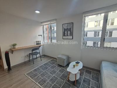 Apartaestudio en arriendo en Fontibon, Bogotá, 25 m² · foto 2 de 10