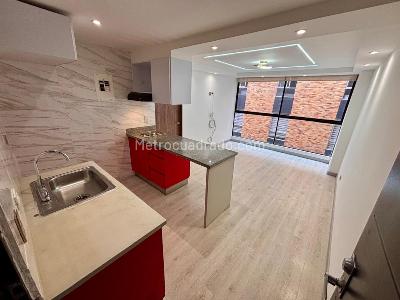 Apartaestudio en arriendo en Chapinero Central, Bogotá, 35 m² · foto 2 de 10