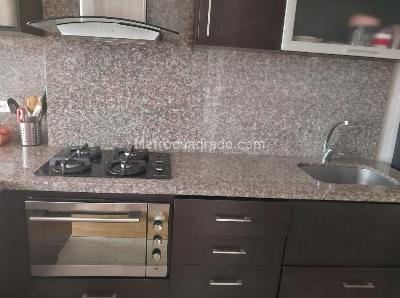 Apartaestudio en arriendo en Chapinero Alto, Bogotá, 55 m² · foto 8 de 14