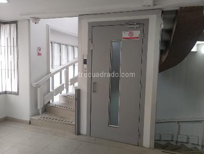 Casa de 5 alcobas en arriendo en Quinta Paredes, Bogotá, 700 m² · foto 9 de 16