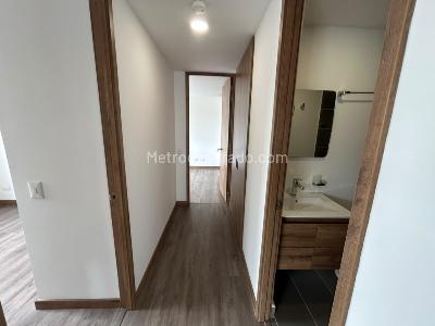 Apartamento de 2 alcobas en arriendo en Primavera, Envigado, 74 m² · foto 11 de 18