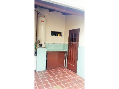 Casa de 5 alcobas en venta en Centro, Bogotá, 241 m² · foto 3 de 20