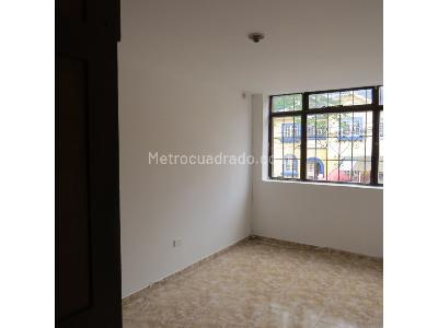 Casa de 5 alcobas en venta en Centro, Bogotá, 241 m² · foto 14 de 20