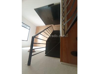 Casa de 3 alcobas en venta en Cedritos, Bogotá, 131 m² · foto 3 de 18