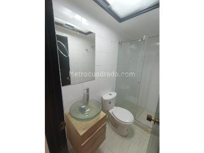 Casa de 3 alcobas en venta en Cedritos, Bogotá, 131 m² · foto 12 de 18