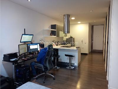 Apartaestudio en venta en Santa Barbara, Bogotá, 59 m² · foto 4 de 20