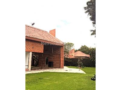 Casa de 4 alcobas en venta en Guaymaral, Bogotá, 323 m² · foto 5 de 17