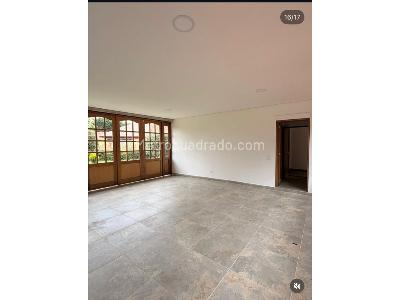 Casa de 4 alcobas en venta en Guaymaral, Bogotá, 323 m² · foto 13 de 17
