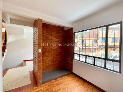 Casa de 4 alcobas en venta en Zipaquirá, 108 m² · foto 2 de 20