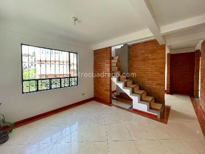 Casa de 4 alcobas en venta en Zipaquirá, 108 m² · foto 3 de 20