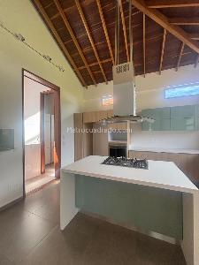 Casa de 5 alcobas en arriendo en Caminos De Chunuguá, Cajicá, 400 m² · foto 10 de 20