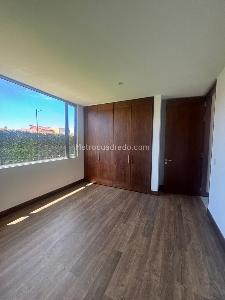 Casa de 5 alcobas en arriendo en Caminos De Chunuguá, Cajicá, 400 m² · foto 14 de 20