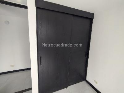 Apartamento de 3 alcobas en arriendo en El Poblado, Medellín, 78 m² · foto 17 de 18