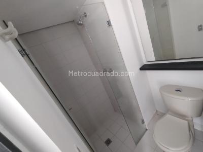 Apartamento de 3 alcobas en arriendo en El Poblado, Medellín, 78 m² · foto 5 de 18