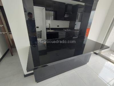 Apartamento de 3 alcobas en arriendo en El Poblado, Medellín, 78 m² · foto 7 de 18