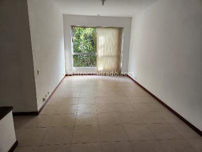 Apartamento de 2 alcobas en arriendo en El Poblado, Medellín, 70 m² · foto 4 de 11
