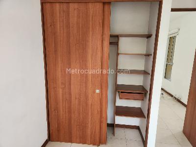 Apartamento de 2 alcobas en arriendo en El Poblado, Medellín, 70 m² · foto 7 de 11