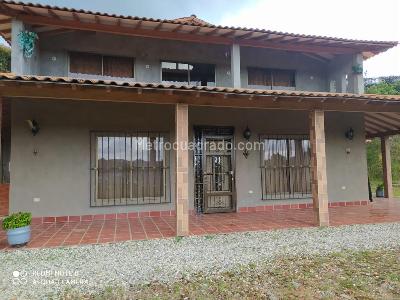 Casa de 4 alcobas en venta en Los Pinos, Rionegro · foto 5 de 20