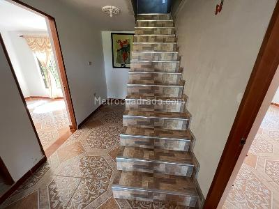 Casa de 4 alcobas en venta en Los Pinos, Rionegro · foto 13 de 20