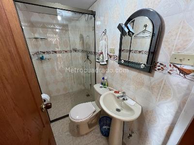 Casa de 4 alcobas en venta en Los Pinos, Rionegro · foto 16 de 20