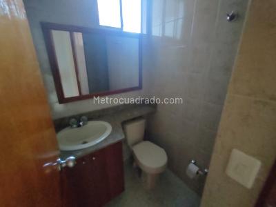 Apartamento de 3 alcobas en arriendo en El Poblado, Medellín, 85 m² · foto 15 de 15