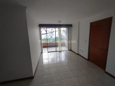 Apartamento de 3 alcobas en arriendo en El Poblado, Medellín, 85 m² · foto 2 de 15