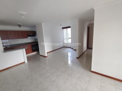 Apartamento de 3 alcobas en arriendo en El Poblado, Medellín, 85 m² · foto 3 de 15
