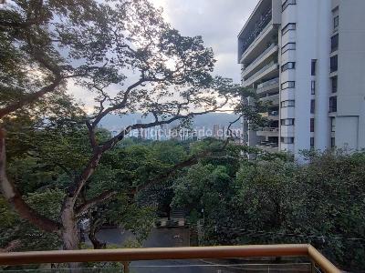 Apartamento de 3 alcobas en arriendo en El Poblado, Medellín, 85 m² · foto 4 de 15