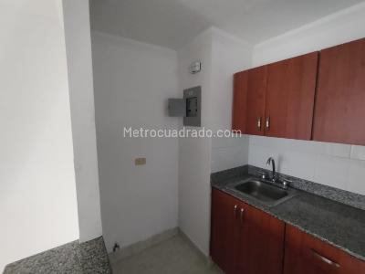 Apartamento de 3 alcobas en arriendo en El Poblado, Medellín, 85 m² · foto 7 de 15