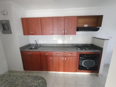 Apartamento de 3 alcobas en arriendo en El Poblado, Medellín, 85 m² · foto 9 de 15