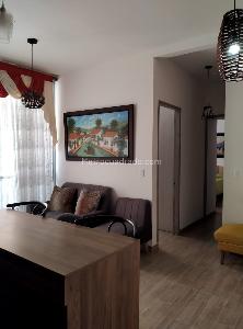 Apartamento de 2 alcobas en venta en Obrero, Bello, 55 m² · foto 14 de 20