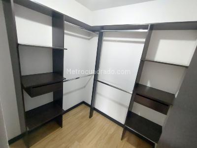 Apartamento de 3 alcobas en arriendo en El Poblado, Medellín, 82 m² · foto 10 de 18