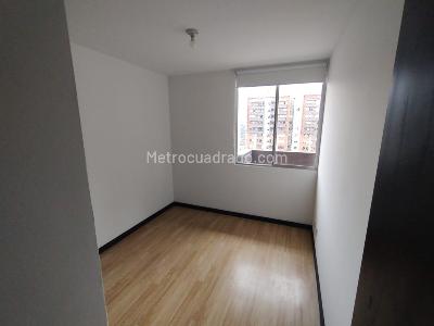 Apartamento de 3 alcobas en arriendo en El Poblado, Medellín, 82 m² · foto 14 de 18