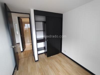 Apartamento de 3 alcobas en arriendo en El Poblado, Medellín, 82 m² · foto 17 de 18