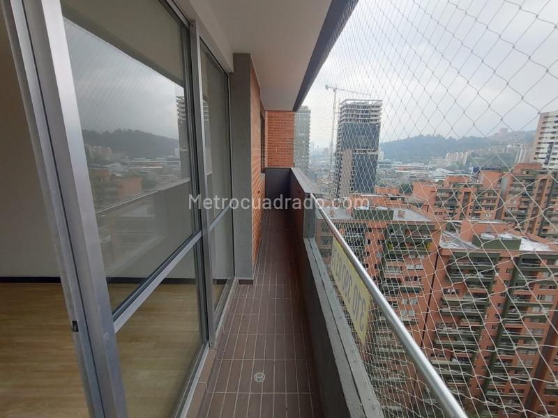 Apartamento en Arriendo de 3 Alcobas en El Poblado - 7