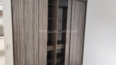 Apartamento de 2 alcobas en venta en Bucaros, Bello, 55 m² · foto 9 de 18