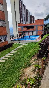 Apartamento de 2 alcobas en venta en Bucaros, Bello, 55 m² · foto 14 de 18