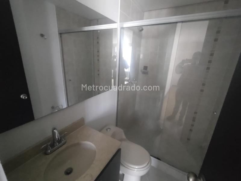 Modern 2BR Apartment in El Poblado - 6