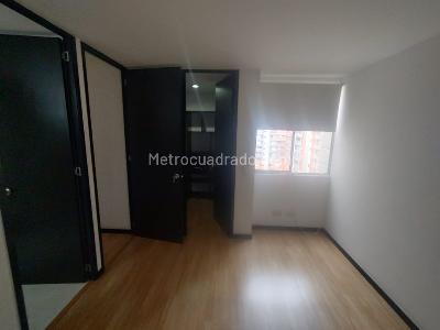 Apartamento de 2 alcobas en arriendo en El Poblado, Medellín, 75 m² · foto 9 de 13