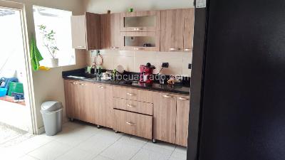 Casa de 3 alcobas en venta en Laureles, Medellín, 108 m² · foto 9 de 15