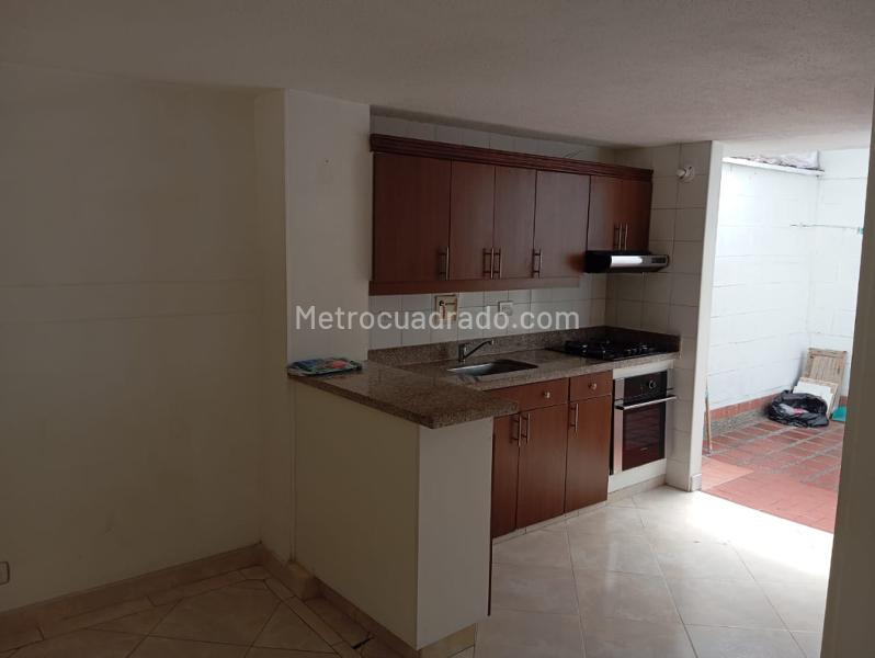 3BR House for Rent in Las Casitas (130 m²) - 4