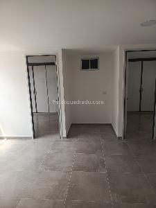 Apartamento de 2 alcobas en venta en Cabañas, Bello, 70 m² · foto 12 de 20