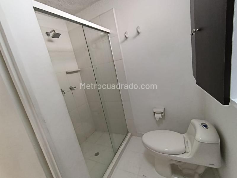 Apartamento Cómodo de 2 Alcobas con Parqueadero en Laureles - 7