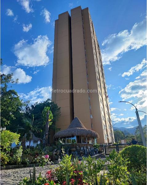 Apartamento en arriendo de 2 alcobas y 2 baños en La Tablaza - 3