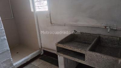 Casa de 4 alcobas en venta en Kennedy, Medellín, 100 m² · foto 10 de 20