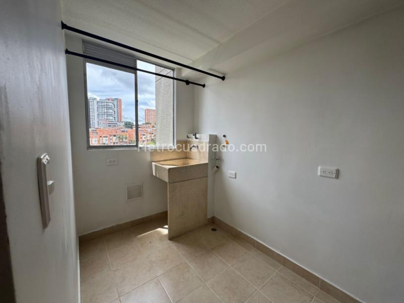 2BR Apartment in Santa Ana (50 m²) - 3